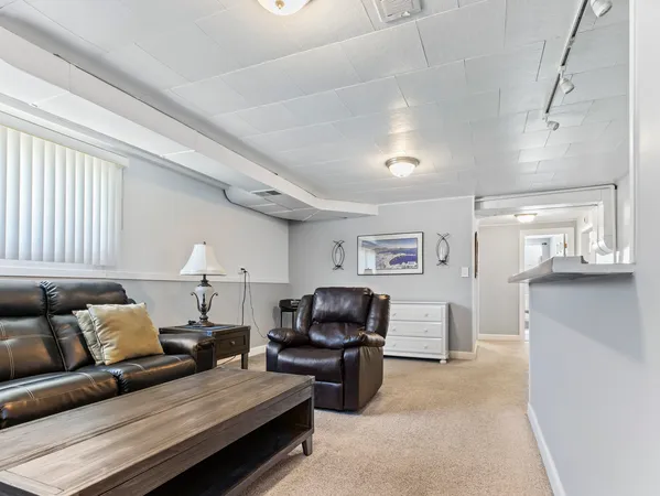 $519,900 | 8755 North Oleander Avenue, Niles, IL 60714