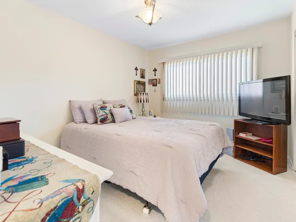 $519,900 | 8755 North Oleander Avenue, Niles, IL 60714