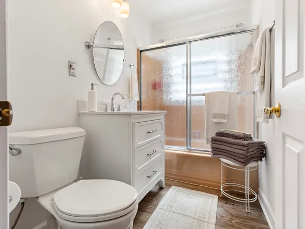 $519,900 | 8755 North Oleander Avenue, Niles, IL 60714