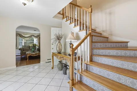 $1,175,000 | 50 Weyfair Path, Weymouth, MA 02190