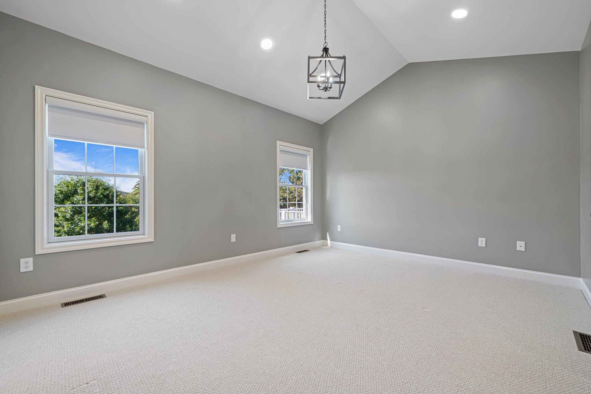 36 Mountain Village Road Salem, NH 03079 - Photo 11 of 35 Gallery Image 11