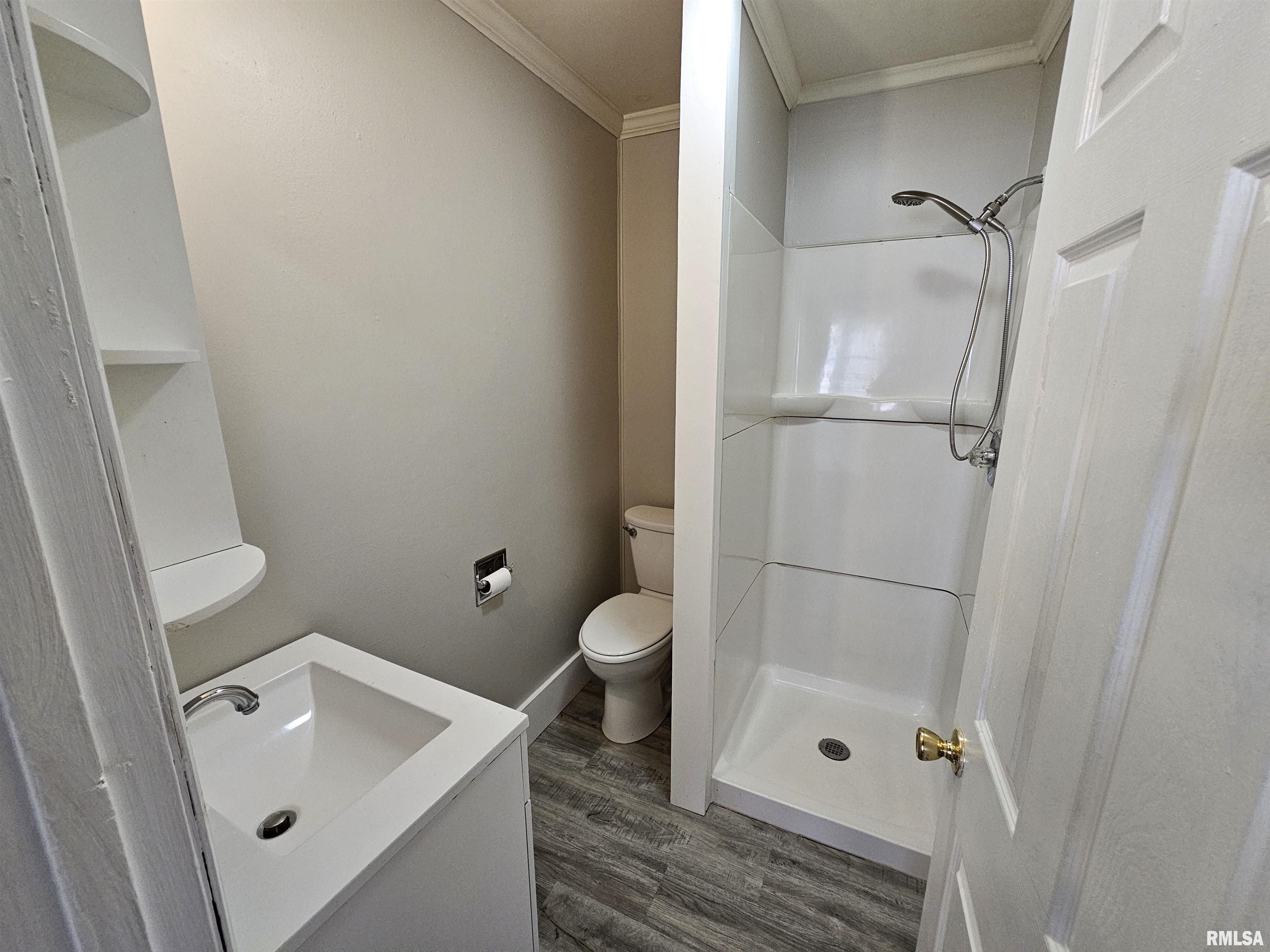719 Harrison Street Mount Vernon, IL 62864 - Photo 17 of 19 Gallery Image 17