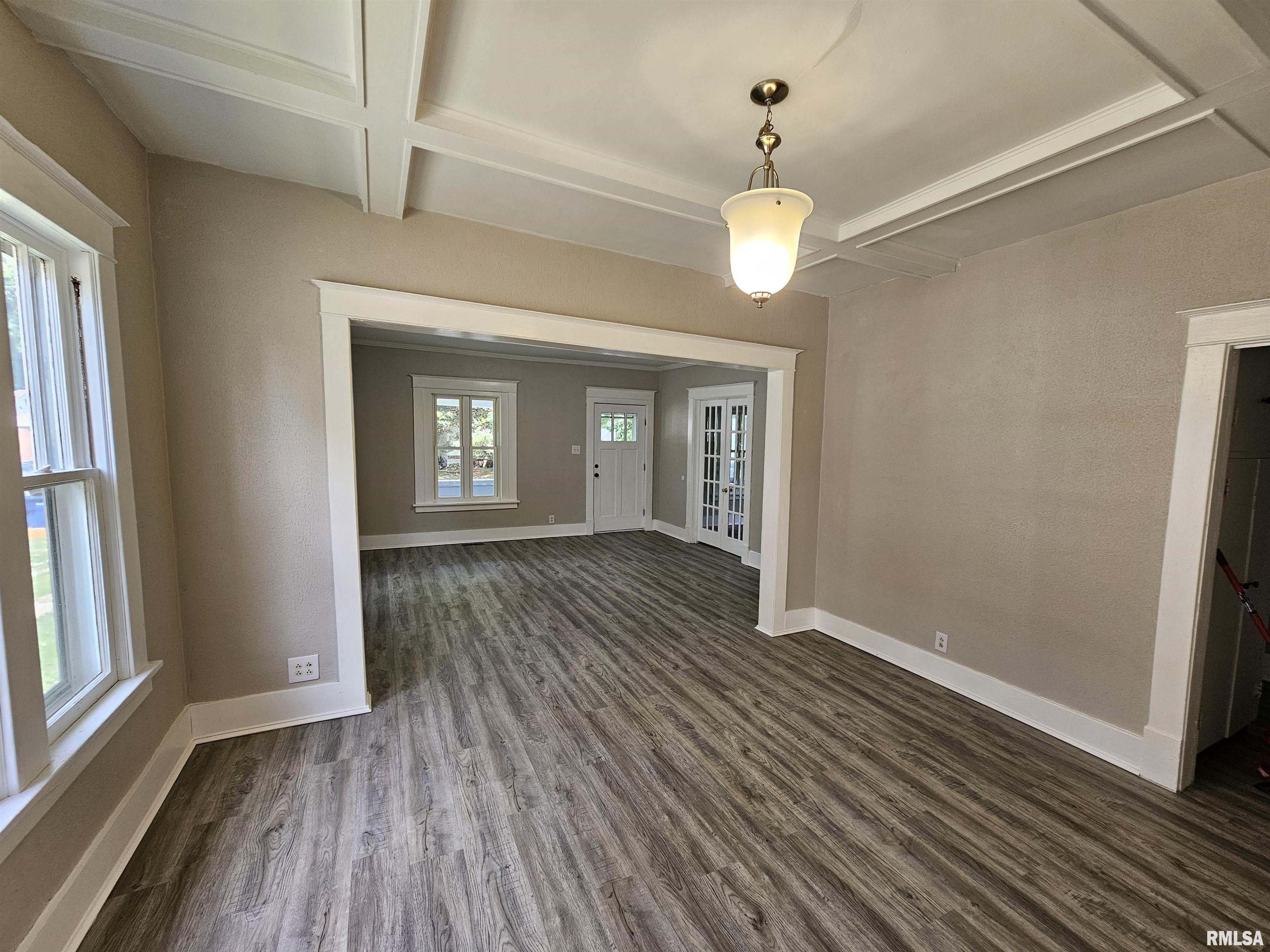 719 Harrison Street Mount Vernon, IL 62864 - Photo 9 of 19 Gallery Image 9