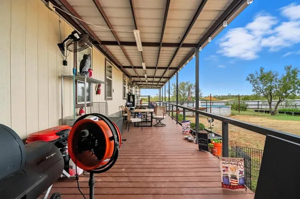 $199,900 | 1104 West New Mexico Avenue, Sweetwater, TX 79556