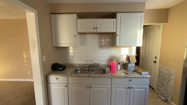 $49,900 | 6752 Evergreen Road, Detroit, MI 48228