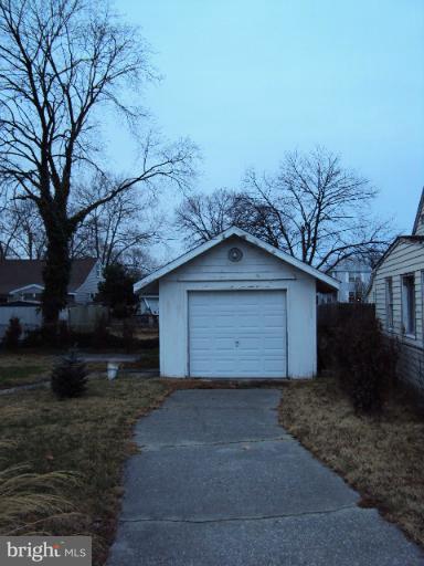 234 Wanda Road Pasadena, MD 21122 - Photo 7 of 9 Detached garage
