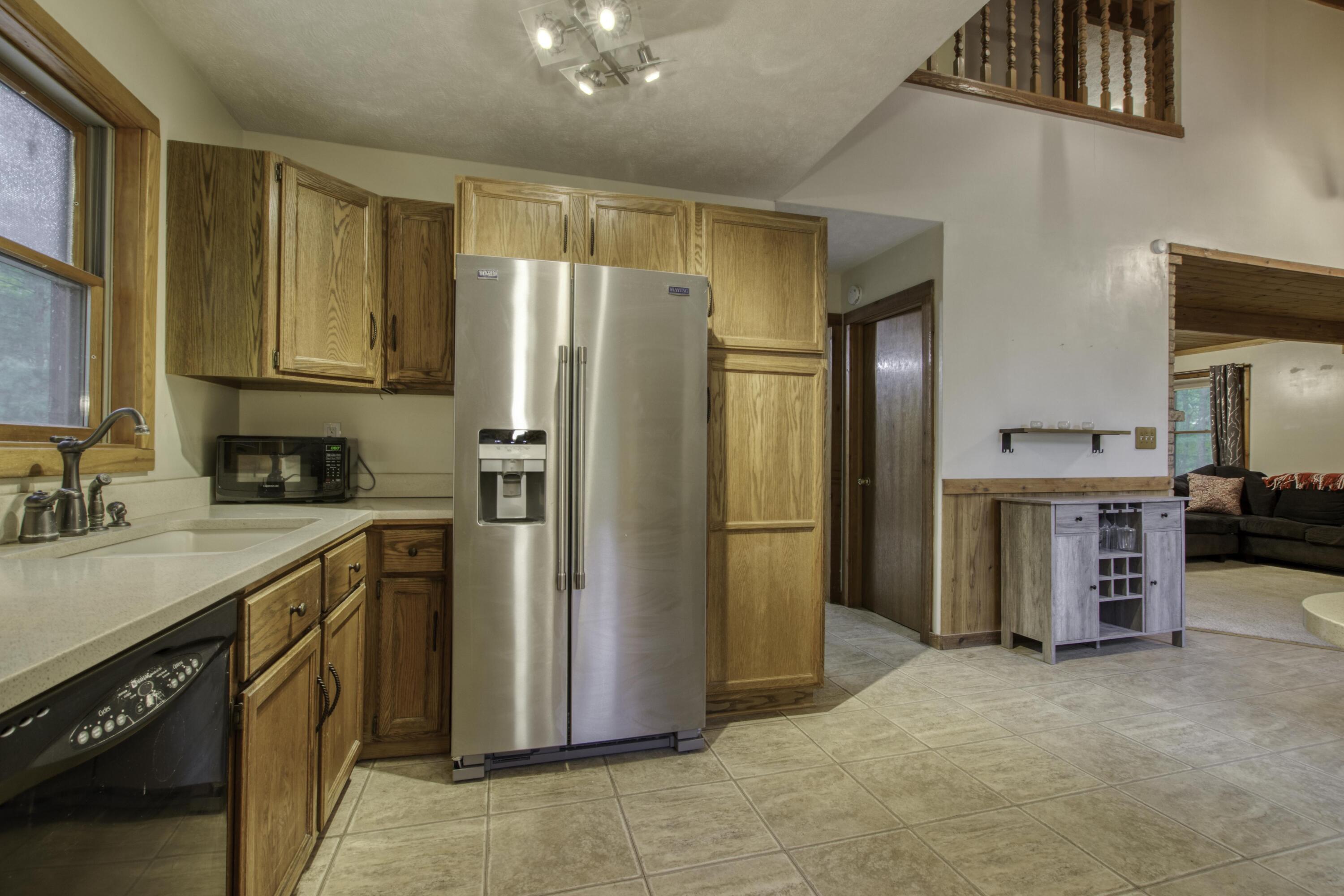 11992 Keiber Road Greenville, MI 48838 - Photo 15 of 48 Kitchen