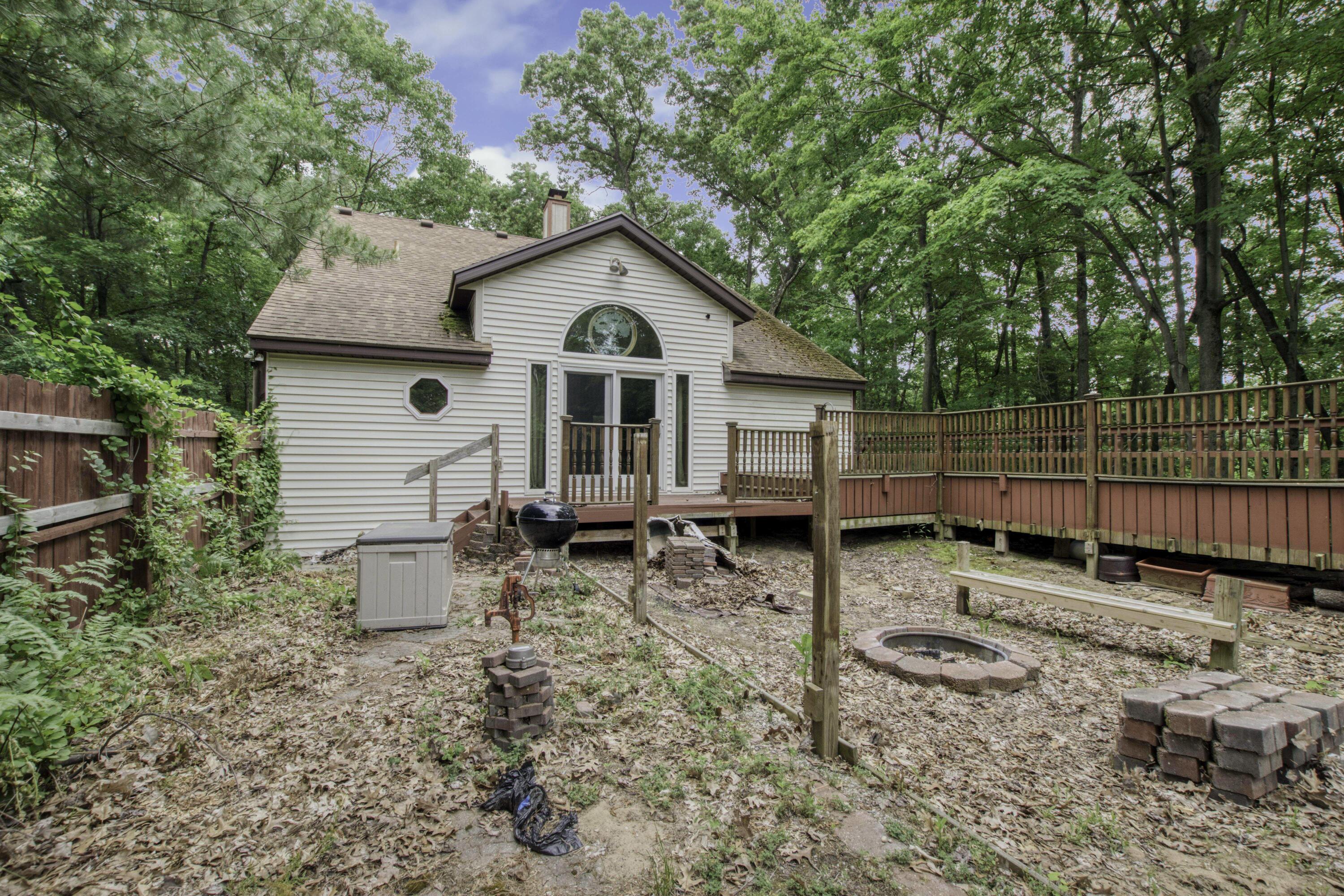 11992 Keiber Road Greenville, MI 48838 - Photo 31 of 48 Rear Yard