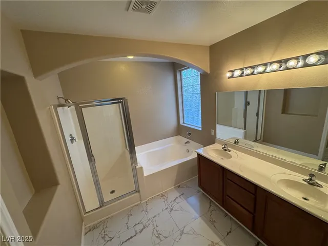 $2,548 | 4608 North Sergeant Court, North Las Vegas, NV 89031