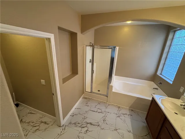 $2,548 | 4608 North Sergeant Court, North Las Vegas, NV 89031