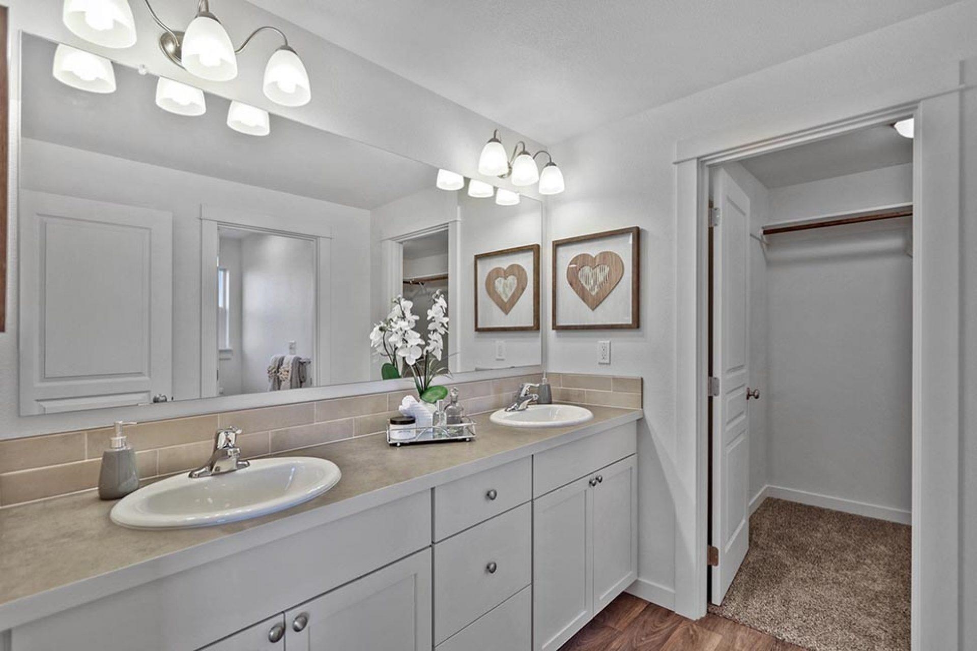 8516 Crystal Court, Unit 2/4 MIDDLETON Spokane, WA 99224 - Photo 7 of 14