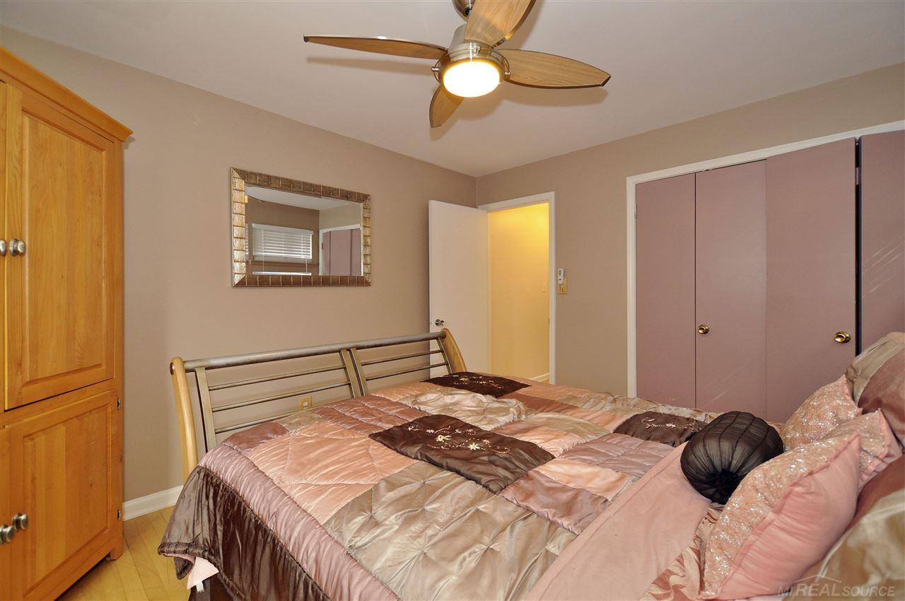 798 Middlesex Road Grosse Pointe Park, MI 48230 - Photo 24 of 36