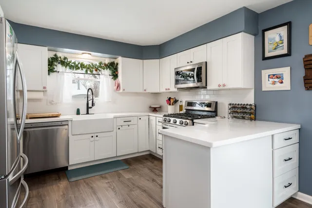 $230,000 | 1517 Minns Drive, Machesney Park, IL 61115