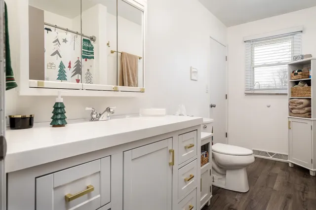 $230,000 | 1517 Minns Drive, Machesney Park, IL 61115