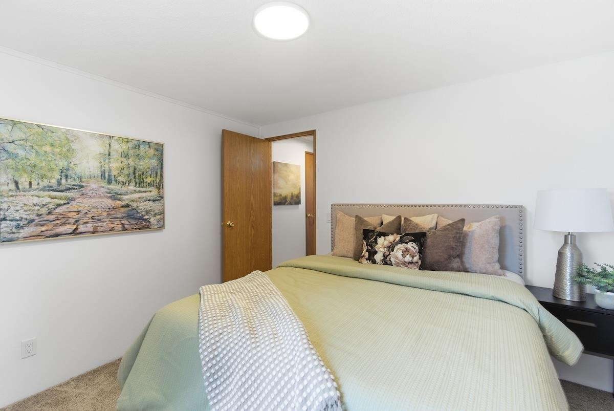 3419 East Garrison Lane Mead, WA 99021 - Photo 18 of 26