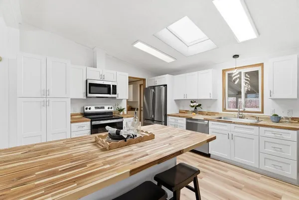 $199,995 | 3419 East Garrison Lane, Mead, WA 99021