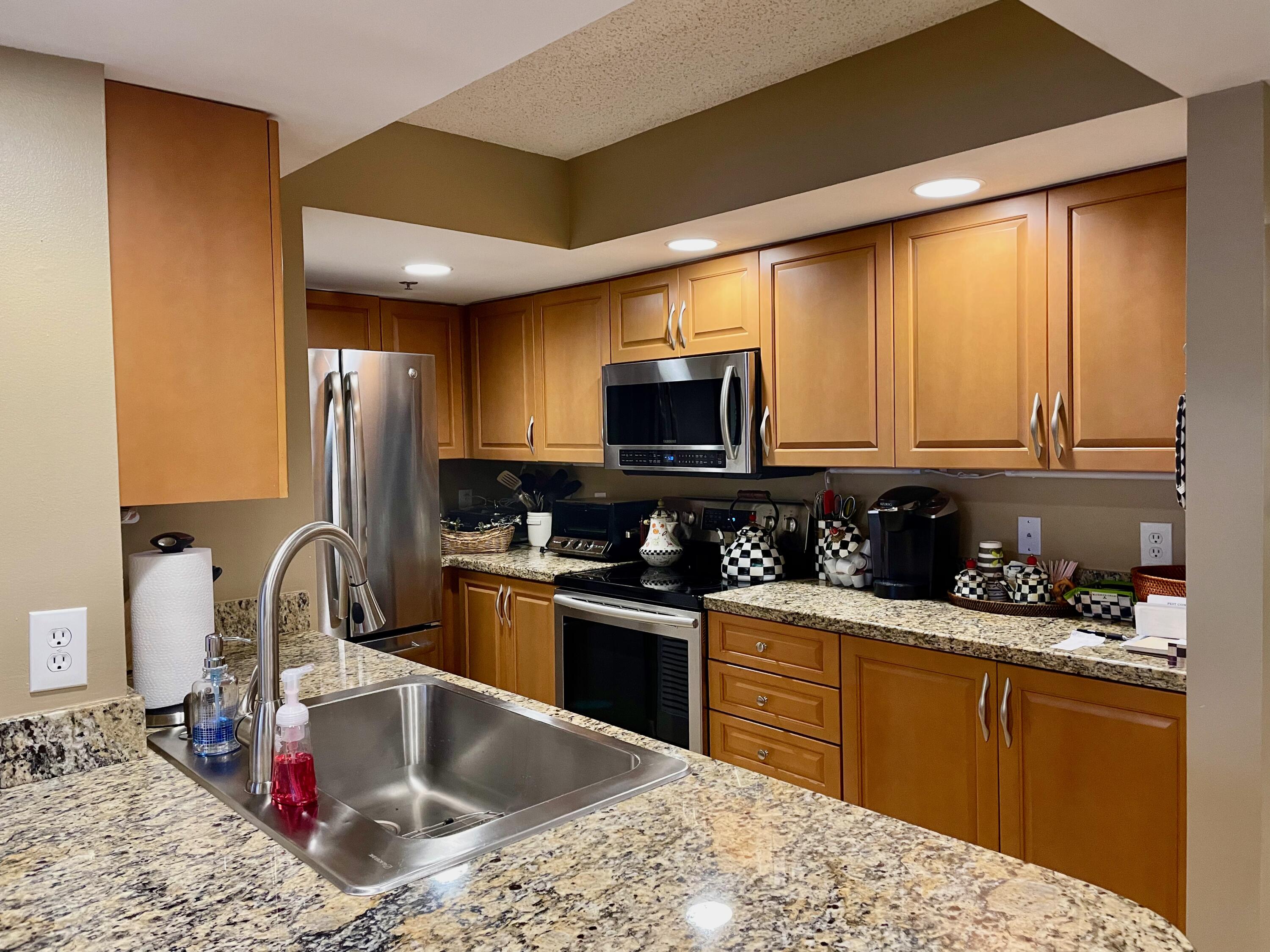 3113 Clint Moore Road, Unit 107 Boca Raton, FL 33496 - Photo 2 of 26 Kitchen