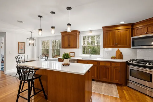 $975,000 | 17 Janes Road, Boxford, MA 01921