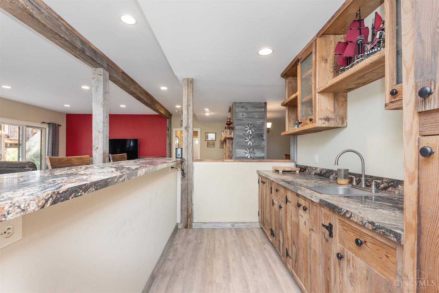 4886 Klatte Road Cincinnati, OH 45244 - Photo 23 of 36 Gallery Image 23