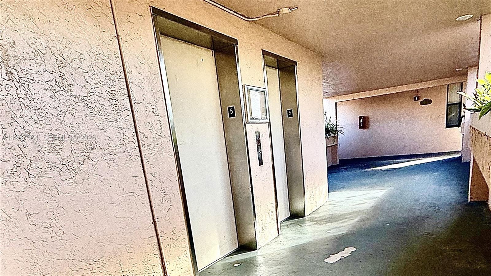 6800 Cypress Road, Unit 501 Plantation, FL 33317 - Photo 29 of 40 a view of entryway