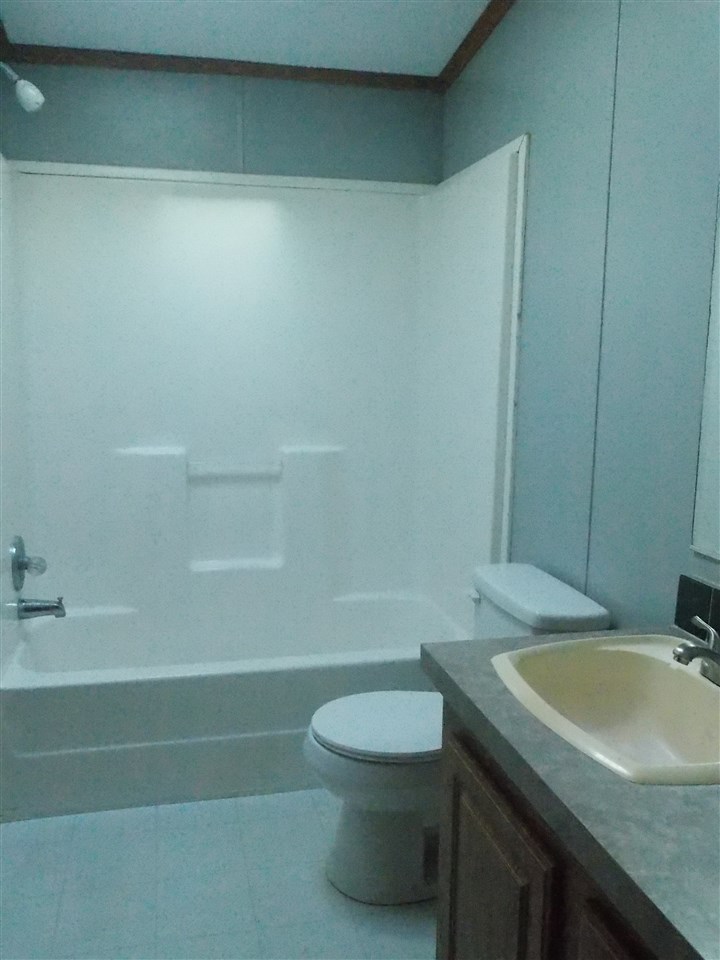 1081 Coxton Road Bedford, IN 47421 - Photo 19 of 25 Gallery Image 19