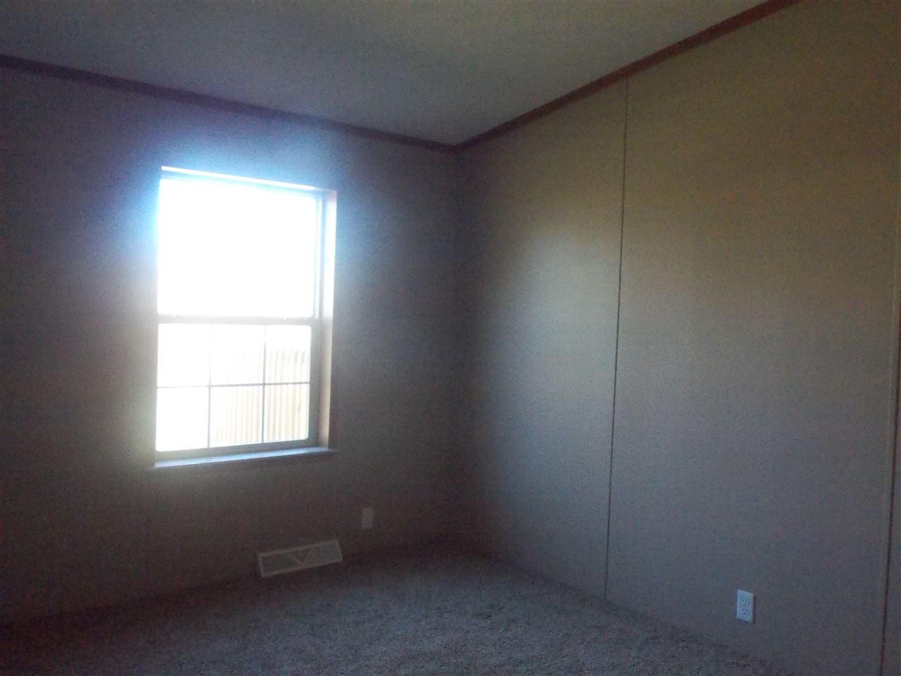 1081 Coxton Road Bedford, IN 47421 - Photo 20 of 25 Gallery Image 20