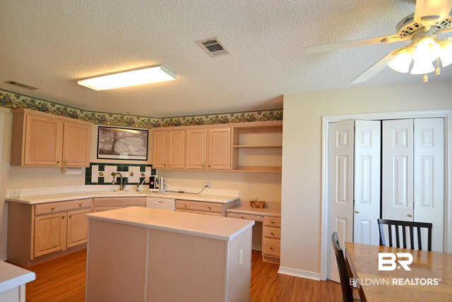 9973 Springfield Court Mobile, AL 36695 - Photo 9 of 24