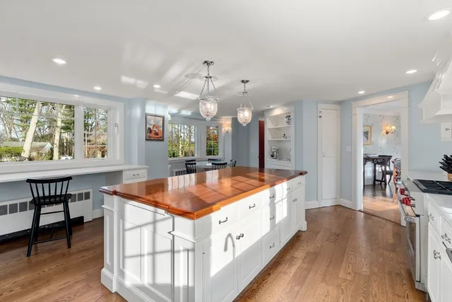 $2,995,000 | 30 Highland Lane, Milton, MA 02186