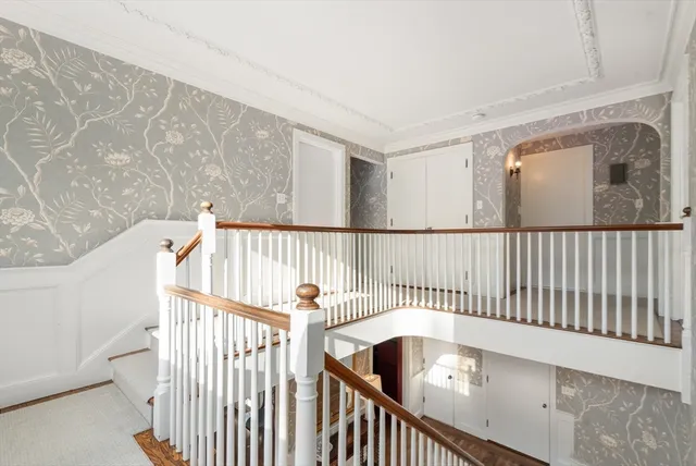 $2,995,000 | 30 Highland Lane, Milton, MA 02186