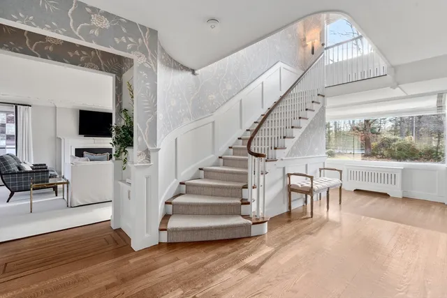 $2,995,000 | 30 Highland Lane, Milton, MA 02186