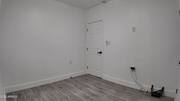 $2,300 | 1109 West Broadway Road, Unit A, Phoenix, AZ 85041