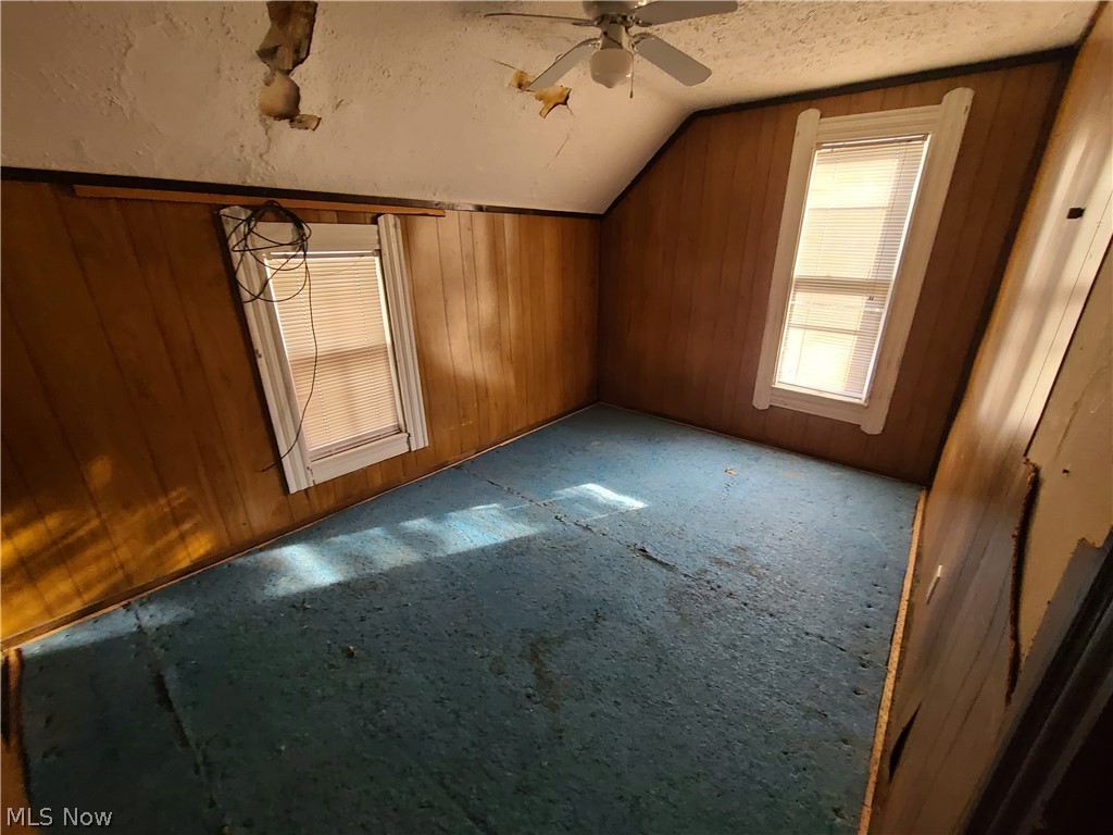 3173 Scranton Road Cleveland, OH 44109 - Photo 21 of 28 Gallery Image 21