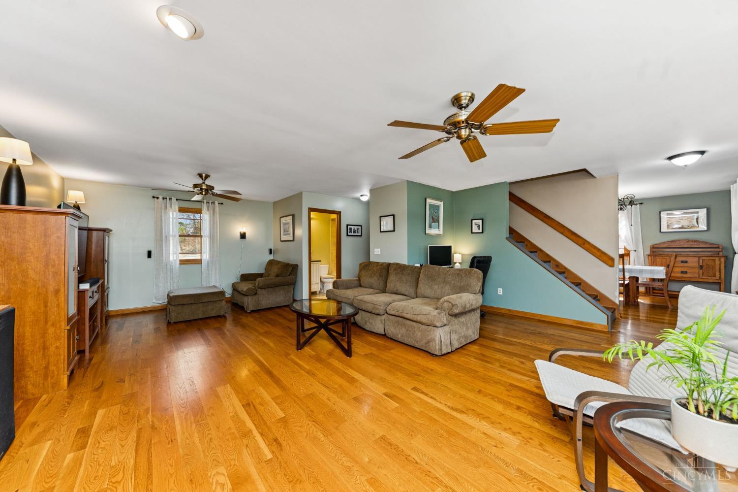 1054 8 Mile Road Cincinnati, OH 45255 - Photo 19 of 40
