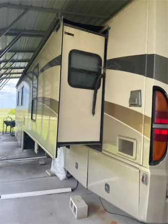 $109,900 | 576 Ladyfish Road, Palacios, TX 77465