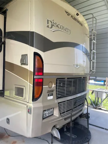 $109,900 | 576 Ladyfish Road, Palacios, TX 77465