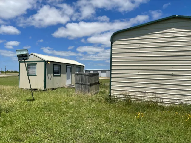 $109,900 | 576 Ladyfish Road, Palacios, TX 77465