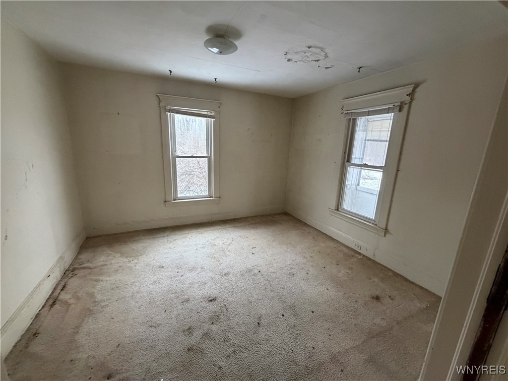 8470 Lapp Road Clarence, NY 14051 - Photo 9 of 26