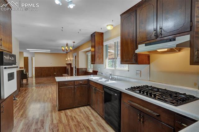 2763 Rigel Drive Colorado Springs, CO 80906 - Photo 10 of 35