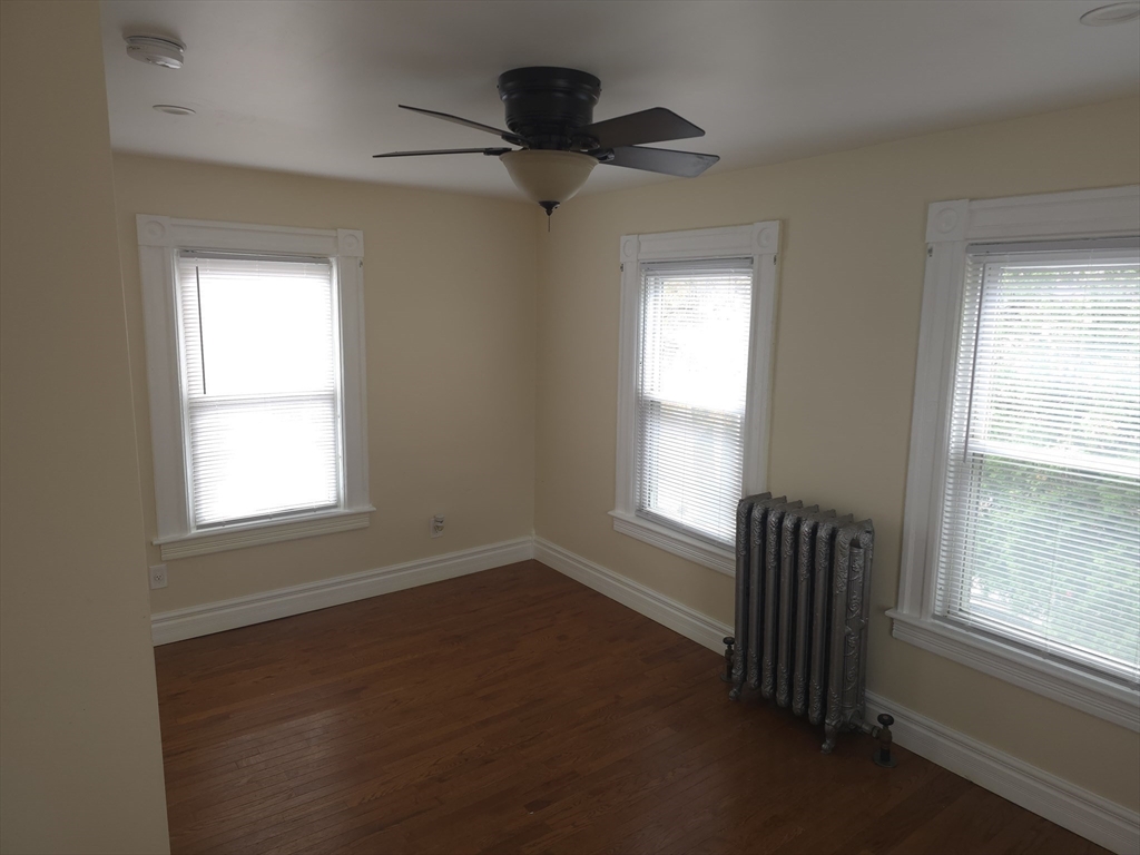531 Berkshire Avenue, Unit 2 Springfield, MA 01109 - Photo 5 of 9