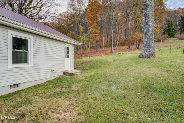 $224,900 | 129 Deck Valley Road, Bristol, TN 37620