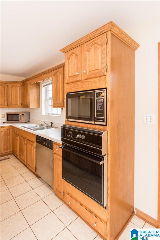 4536 South Shades Crest Road Bessemer, AL 35022 - Photo 12 of 33