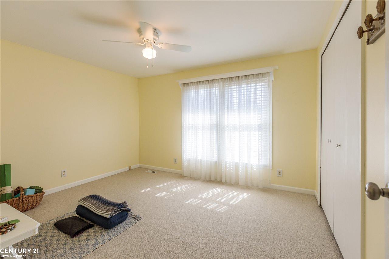 1325 Royal Crescent Street Rochester Hills, MI 48306 - Photo 33 of 40