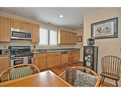 64 Copperfield Road Worcester, MA 01602 - Photo 4 of 30