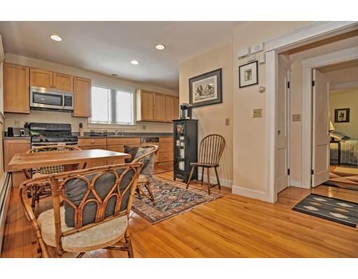 64 Copperfield Road Worcester, MA 01602 - Photo 5 of 30