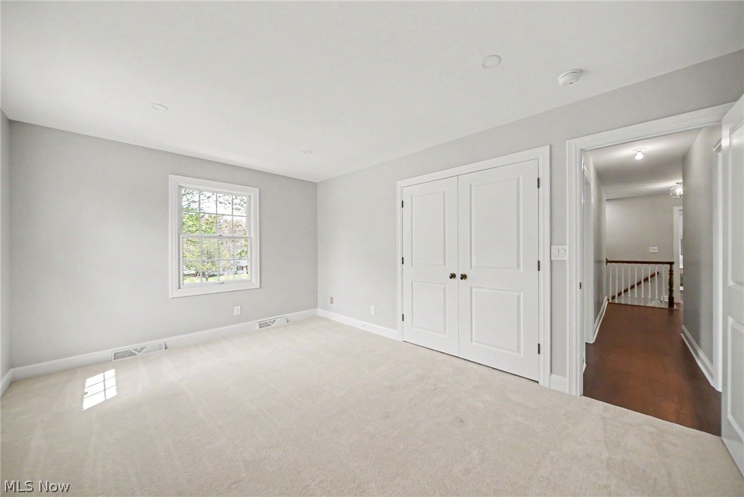 35 Greentree Road Moreland Hills, OH 44022 - Photo 31 of 45