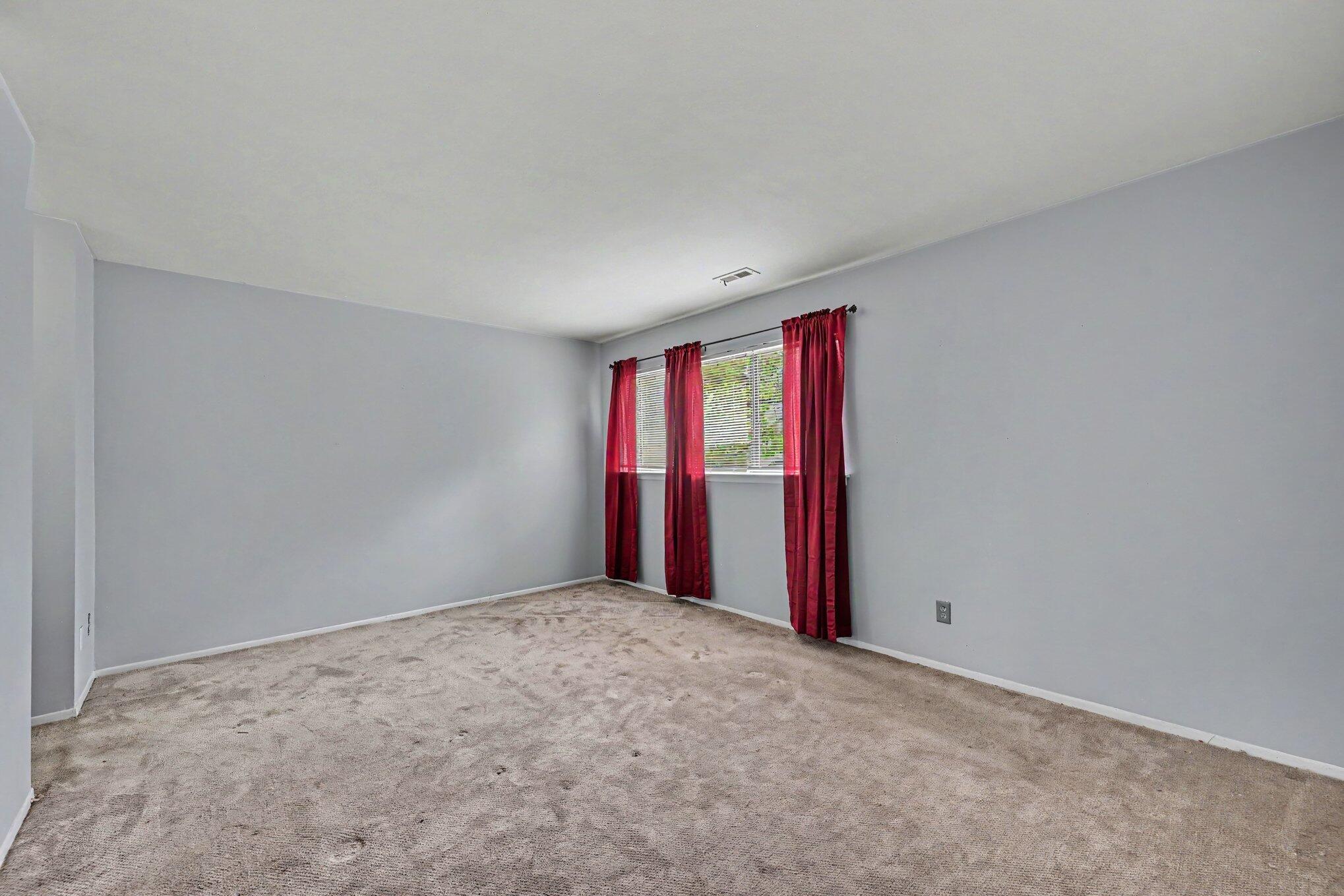 24225 Evergreen Road Southfield, MI 48075 - Photo 17 of 28 021_file_4435