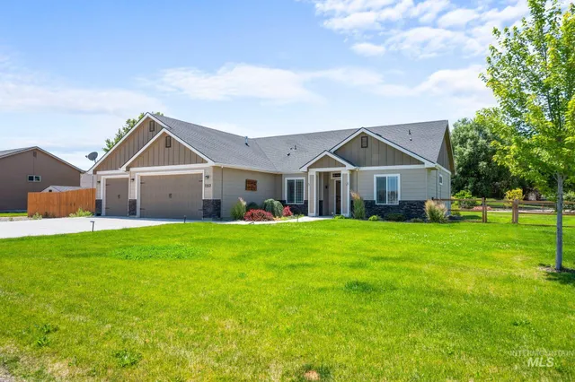 $687,900 | 7253 Riverview Drive, Marsing, ID 83639
