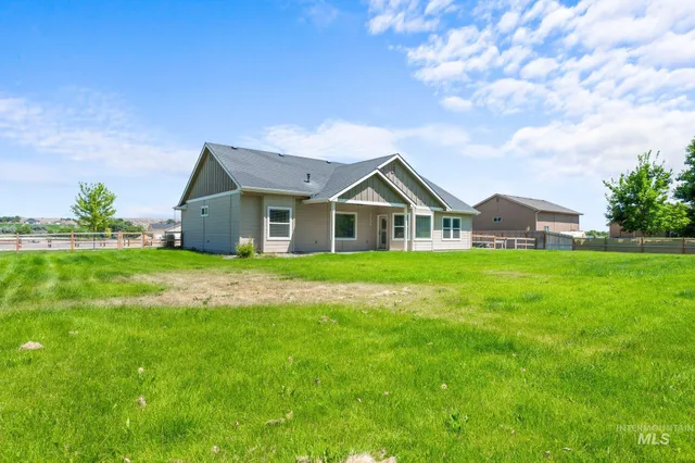 $687,900 | 7253 Riverview Drive, Marsing, ID 83639