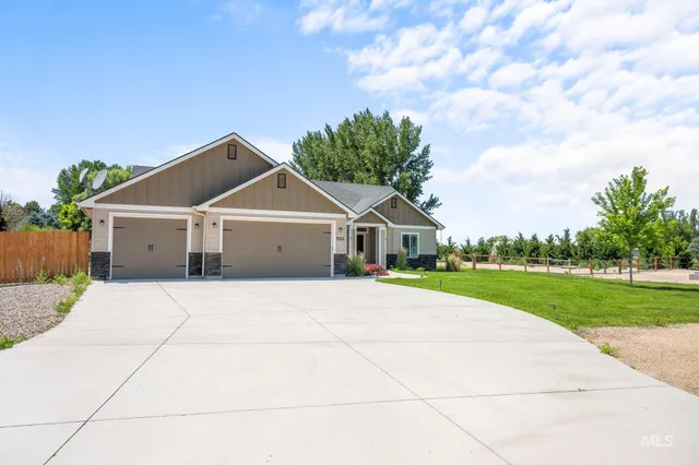 $687,900 | 7253 Riverview Drive, Marsing, ID 83639