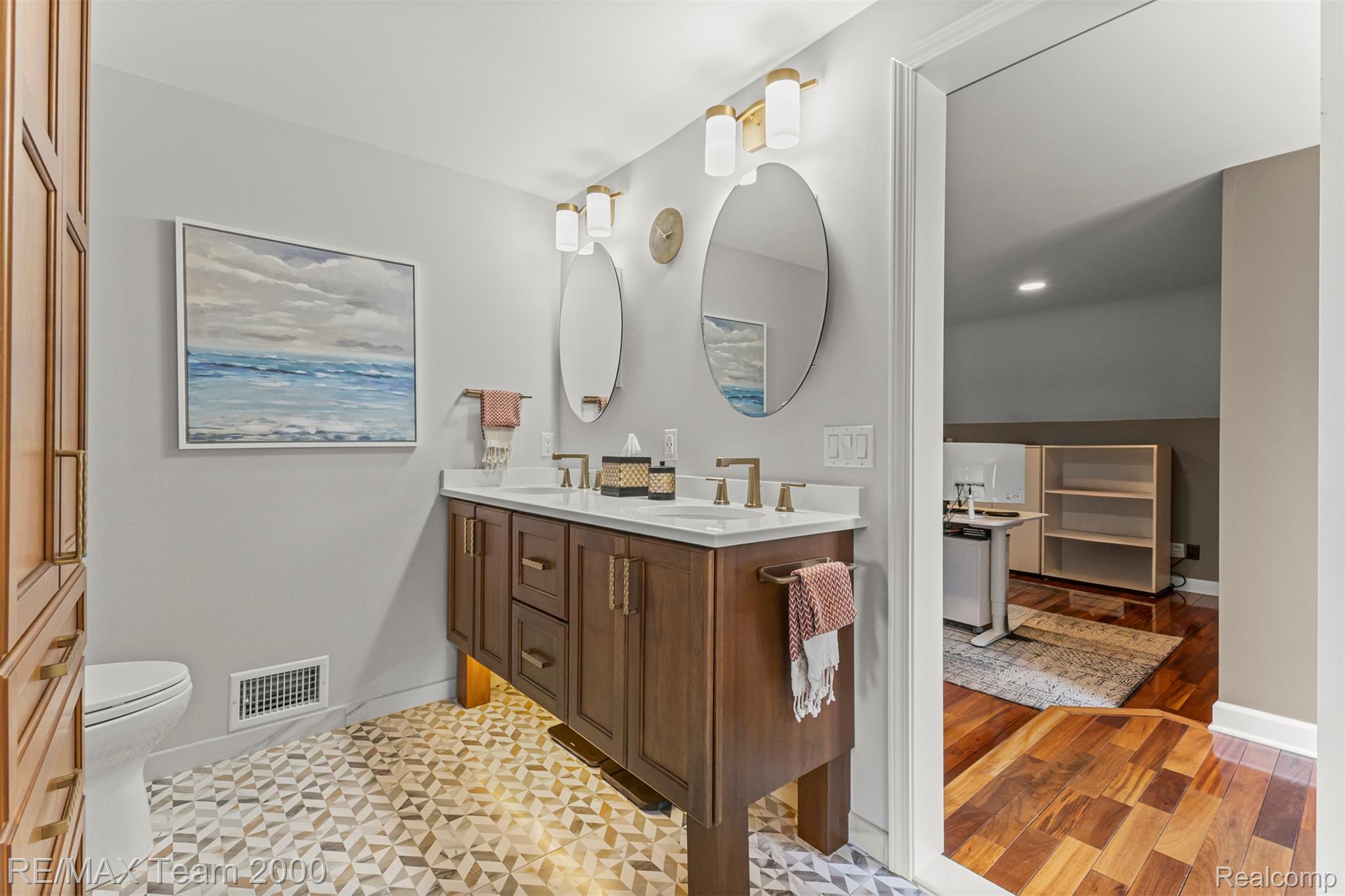 137 North Brady Road Dearborn, MI 48124 - Photo 40 of 72 40.jpg